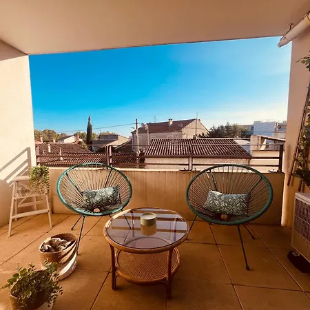 Apartamento L'amoureux De : P3 + Parking Prive Nimes